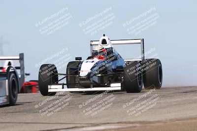 media/Oct-26-2025-CalClub SCCA (Sun) [[8ce1e69566]]/Group 3/Grapevine/